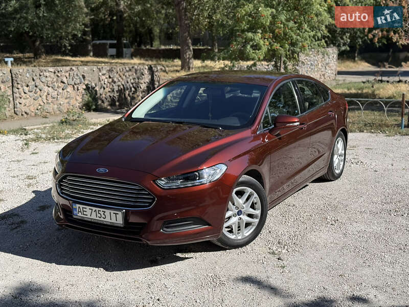 Ford Fusion 2016