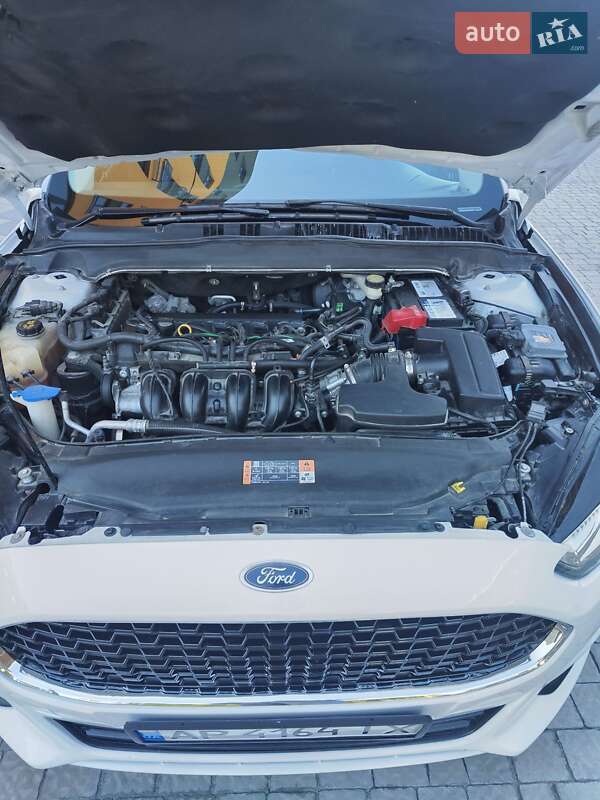 Седан Ford Fusion 2015 в Запоріжжі