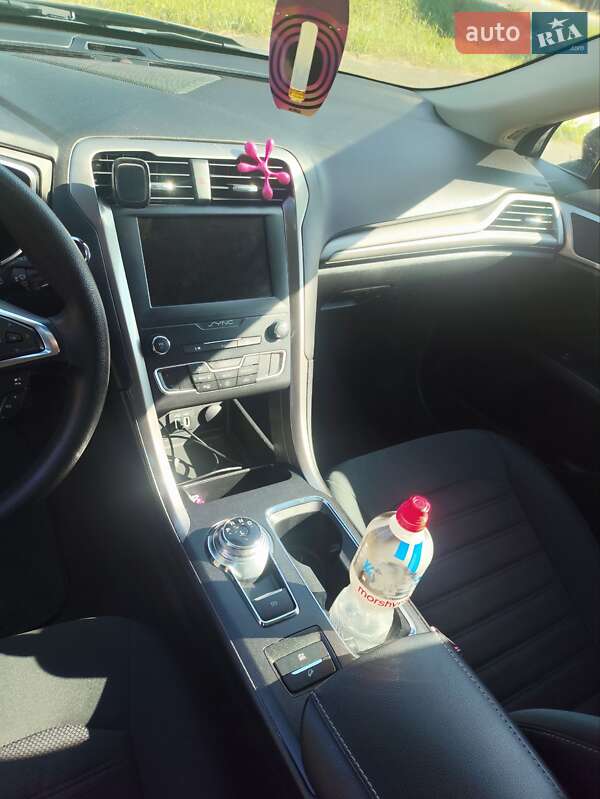 Седан Ford Fusion 2019 в Ирпене