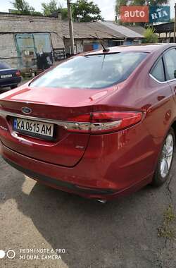 Седан Ford Fusion 2018 в 