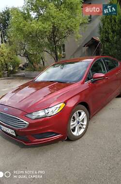Седан Ford Fusion 2018 в 