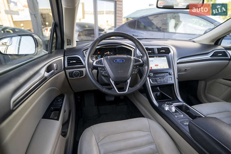 Седан Ford Fusion 2016 в Києві