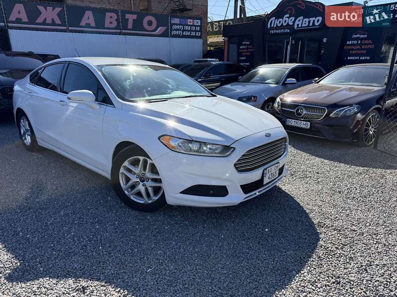 Седан Ford Fusion 2016 в Тернополе