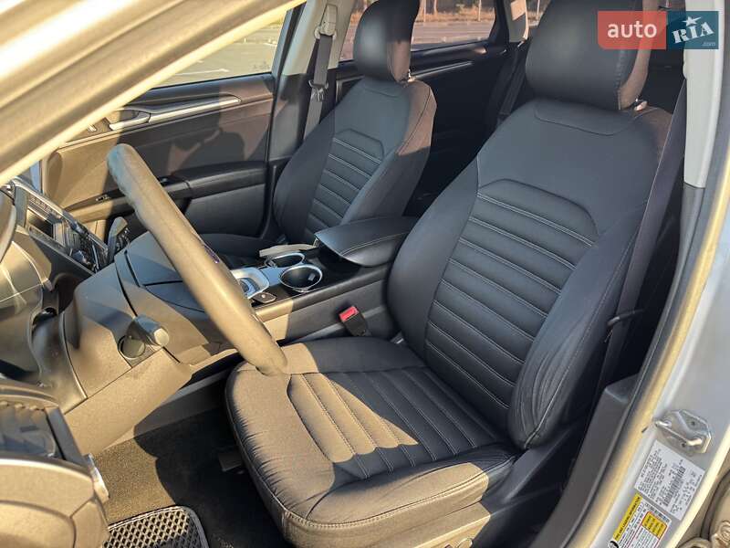 Седан Ford Fusion 2013 в Днепре