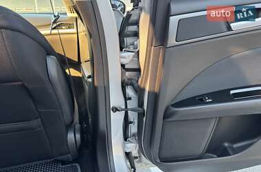 Седан Ford Fusion 2013 в 