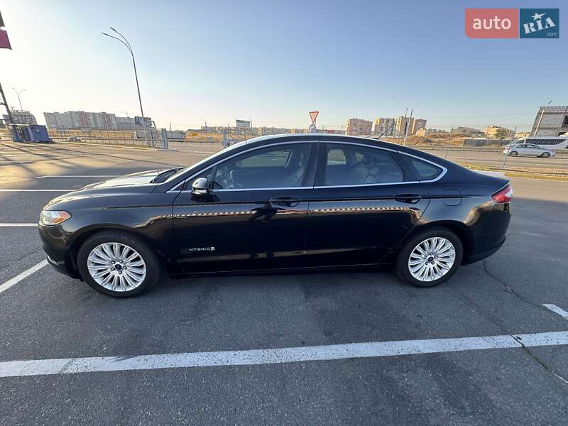 Седан Ford Fusion 2015 в Одессе
