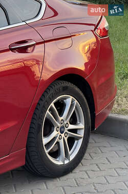 Седан Ford Fusion 2014 в Києві