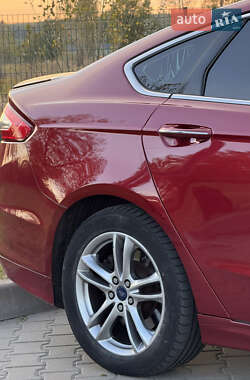 Седан Ford Fusion 2014 в Києві