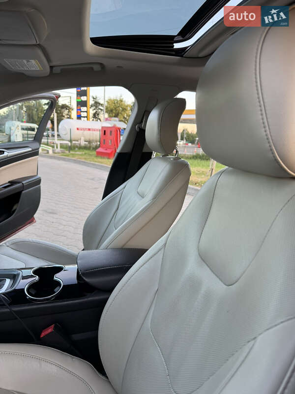 Седан Ford Fusion 2014 в Києві