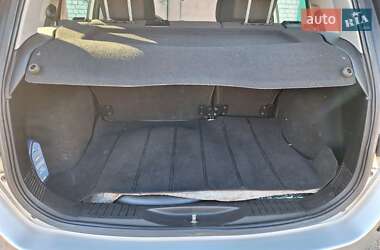Хэтчбек Ford Fusion 2006 в 