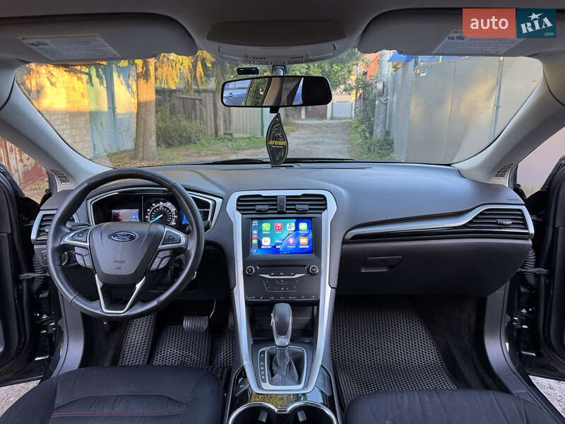 Седан Ford Fusion 2013 в Києві