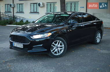 Седан Ford Fusion 2013 в Валках