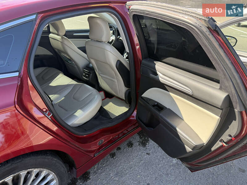 Седан Ford Fusion 2016 в Днепре