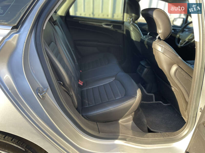 Седан Ford Fusion 2014 в Полтаве