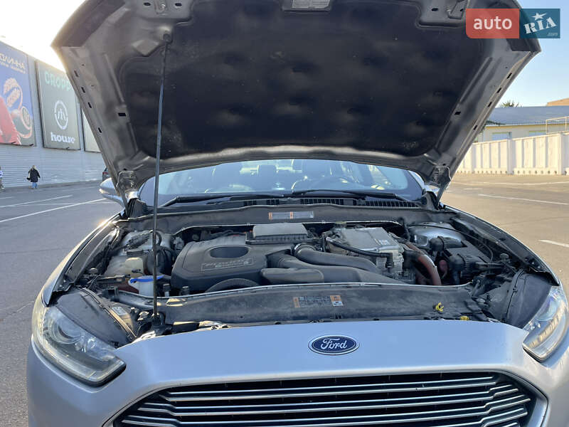 Седан Ford Fusion 2014 в Полтаве