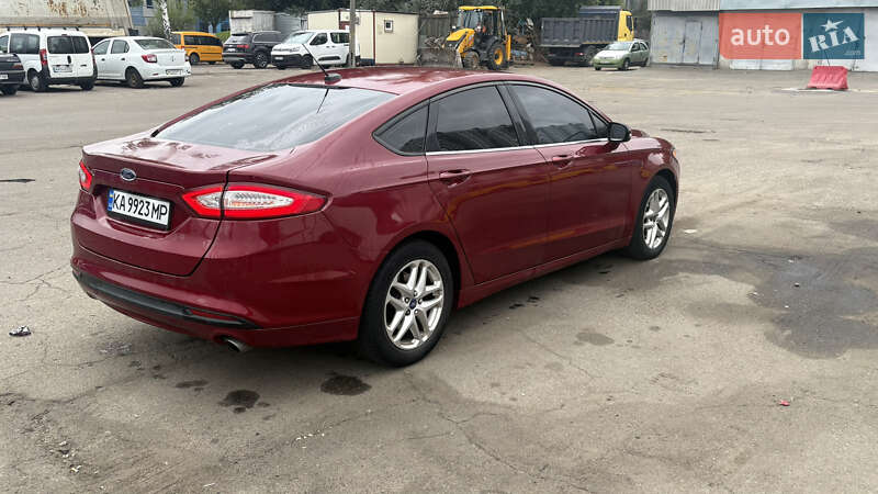 Седан Ford Fusion 2012 в Киеве