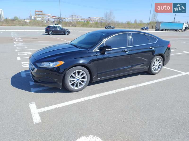 Ford Fusion 2016