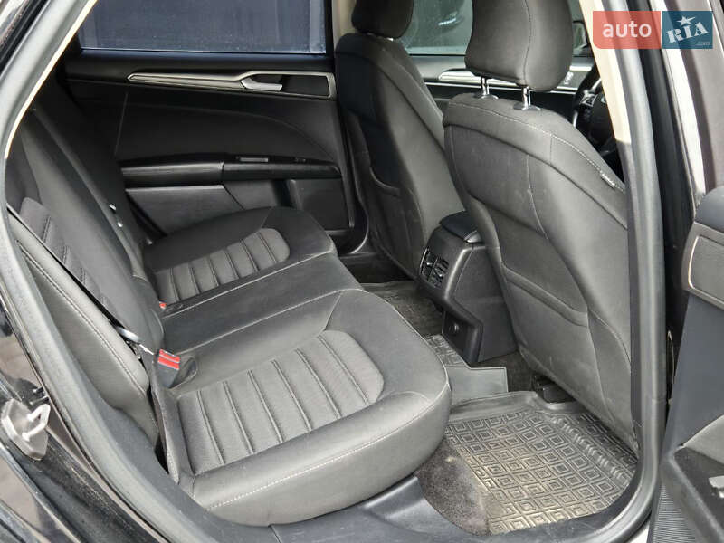 Седан Ford Fusion 2017 в Києві