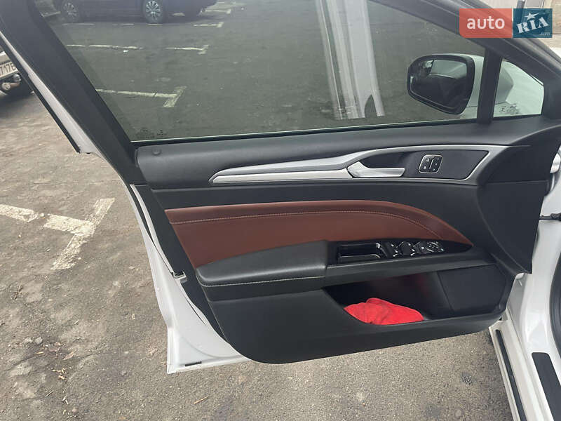 Седан Ford Fusion 2015 в Николаеве фото 6 Седан Ford Fusion 2015 в Николаеве