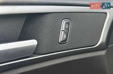 Седан Ford Fusion 2016 в 