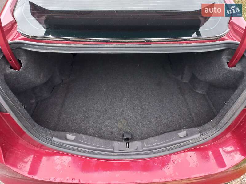 Седан Ford Fusion 2016 в Ровно