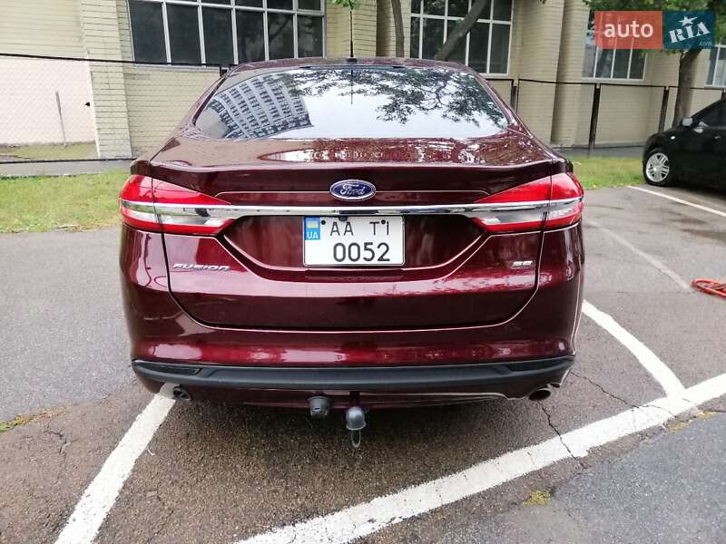 Седан Ford Fusion 2016 в Киеве фото 5 Седан Ford Fusion 2016 в Киеве
