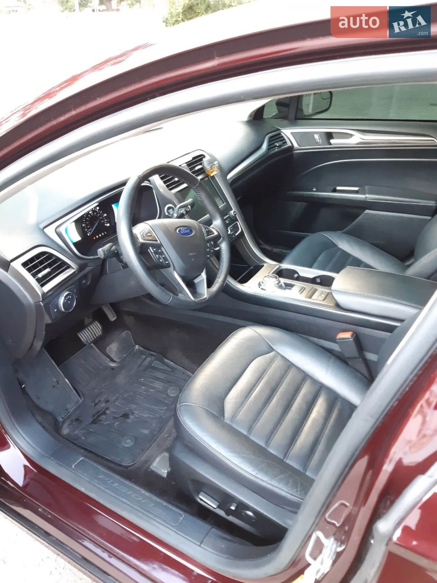 Ford Fusion 2017 VIN 3FA6P0PUXHR329871 фото оголошення 3 з 14