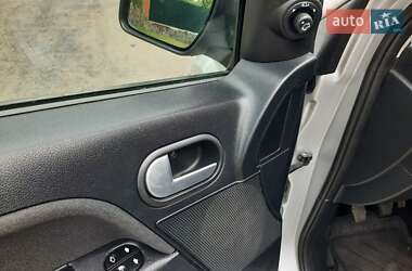 Хэтчбек Ford Fusion 2006 в 