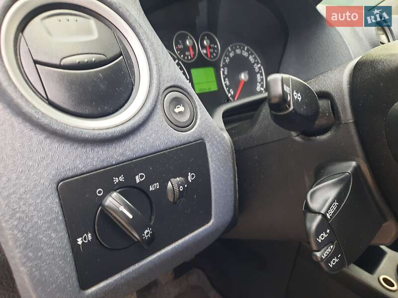 Хэтчбек Ford Fusion 2006 в Полтаве фото 49 Хэтчбек Ford Fusion 2006 в Полтаве