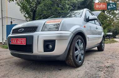 Хэтчбек Ford Fusion 2006 в 