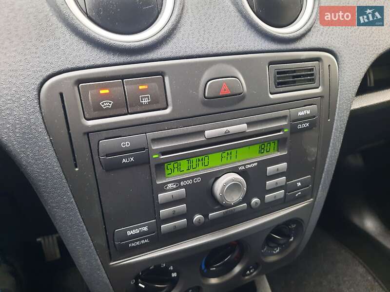 Хэтчбек Ford Fusion 2006 в Полтаве фото 100 Хэтчбек Ford Fusion 2006 в Полтаве