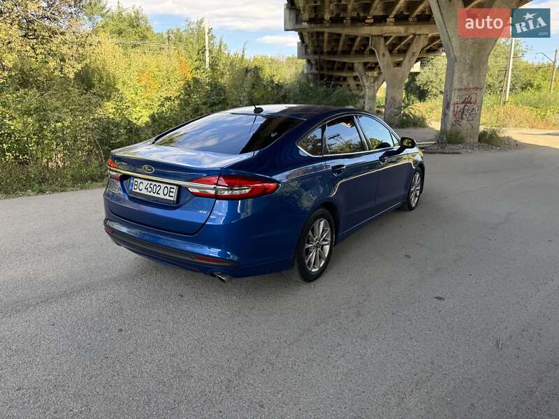 Седан Ford Fusion 2017 в Дніпрі