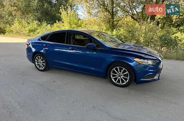 Седан Ford Fusion 2017 в 
