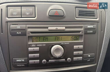 Хетчбек Ford Fusion 2009 в 