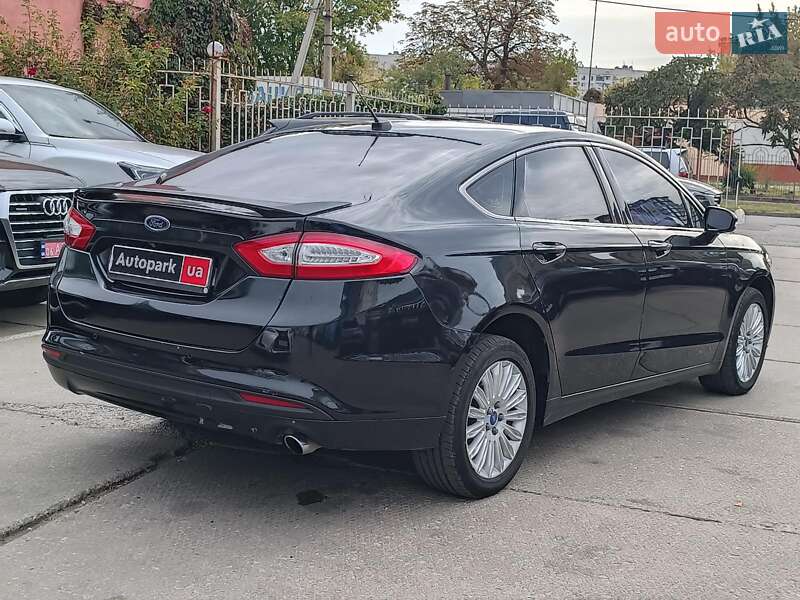 Седан Ford Fusion 2013 в Харькове