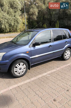 Хетчбек Ford Fusion 2005 в 