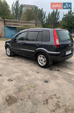 Хетчбек Ford Fusion 2008 в 