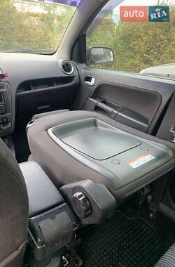 Хетчбек Ford Fusion 2008 в 