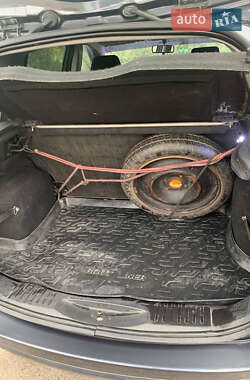 Хетчбек Ford Fusion 2008 в 