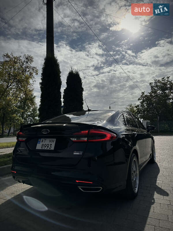 Седан Ford Fusion 2016 в Ивано-Франковске