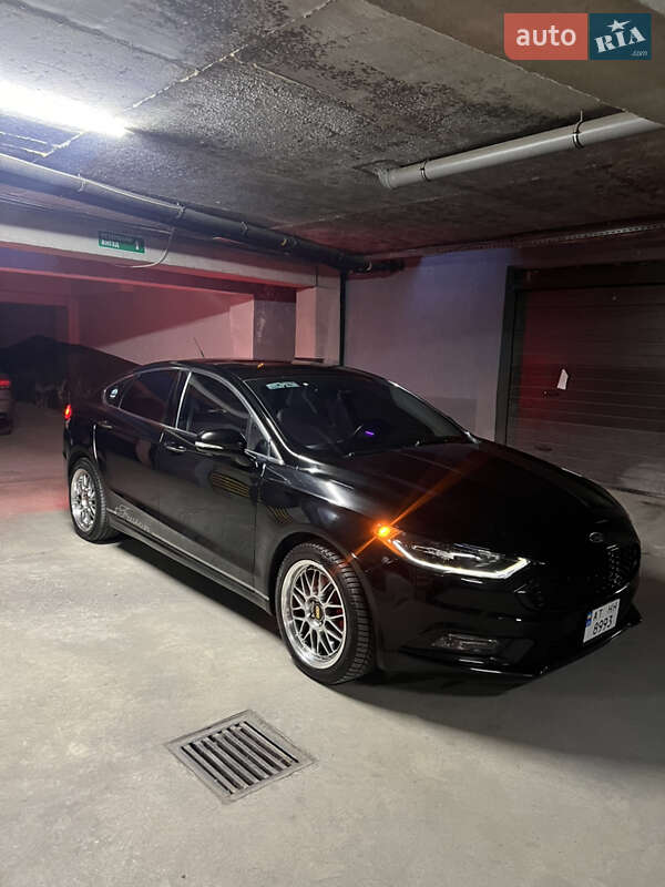 Седан Ford Fusion 2016 в Ивано-Франковске