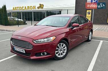 Седан Ford Fusion 2015 в Киеве