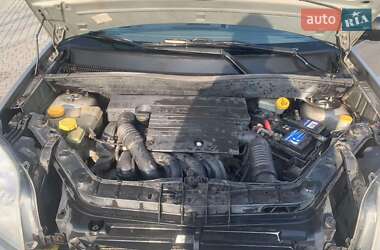 Хетчбек Ford Fusion 2004 в 