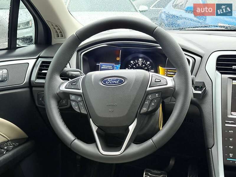Седан Ford Fusion 2015 в Харькове