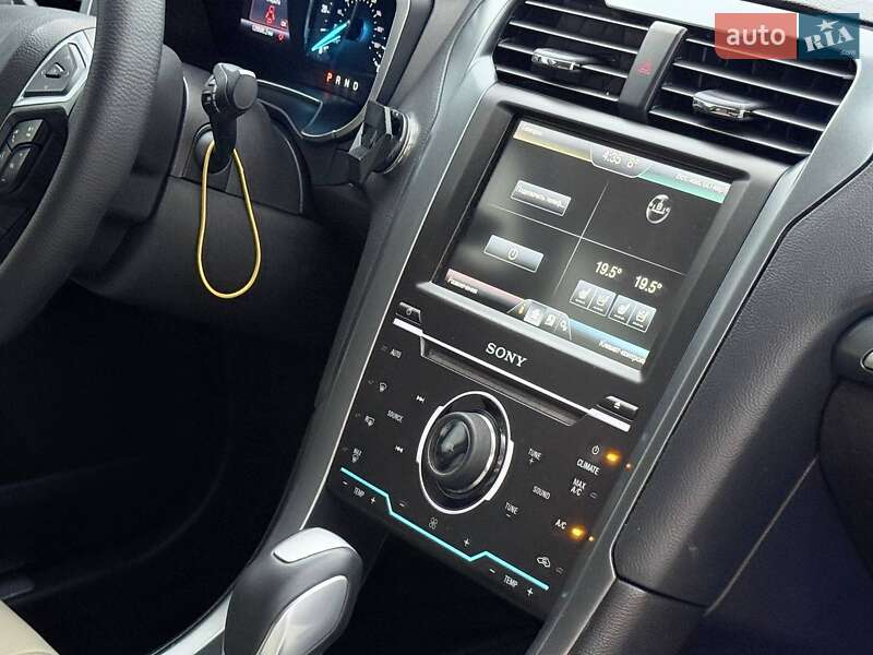 Седан Ford Fusion 2015 в Харькове