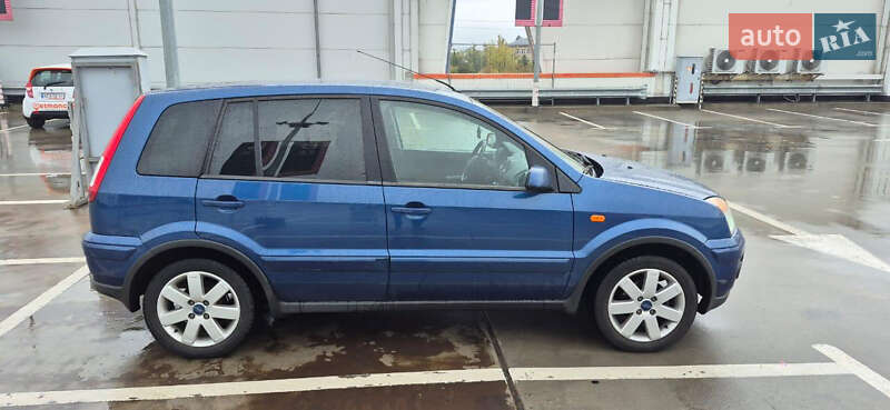 Хетчбек Ford Fusion 2008 в Києві