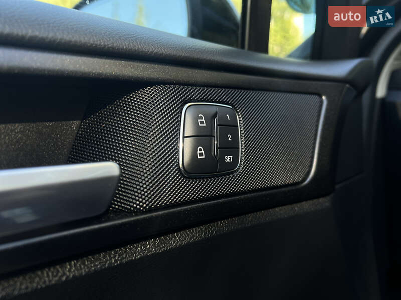 Седан Ford Fusion 2018 в Тульчине