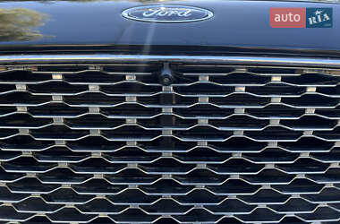 Седан Ford Fusion 2018 в 
