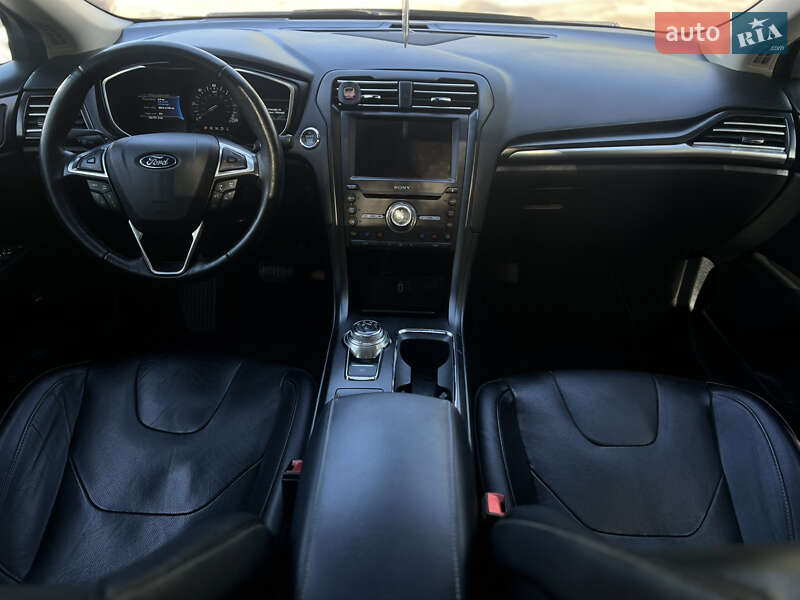 Седан Ford Fusion 2018 в Тульчине