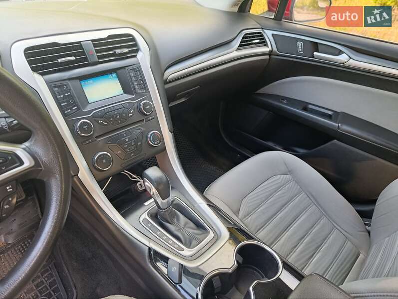 Седан Ford Fusion 2016 в Киеве